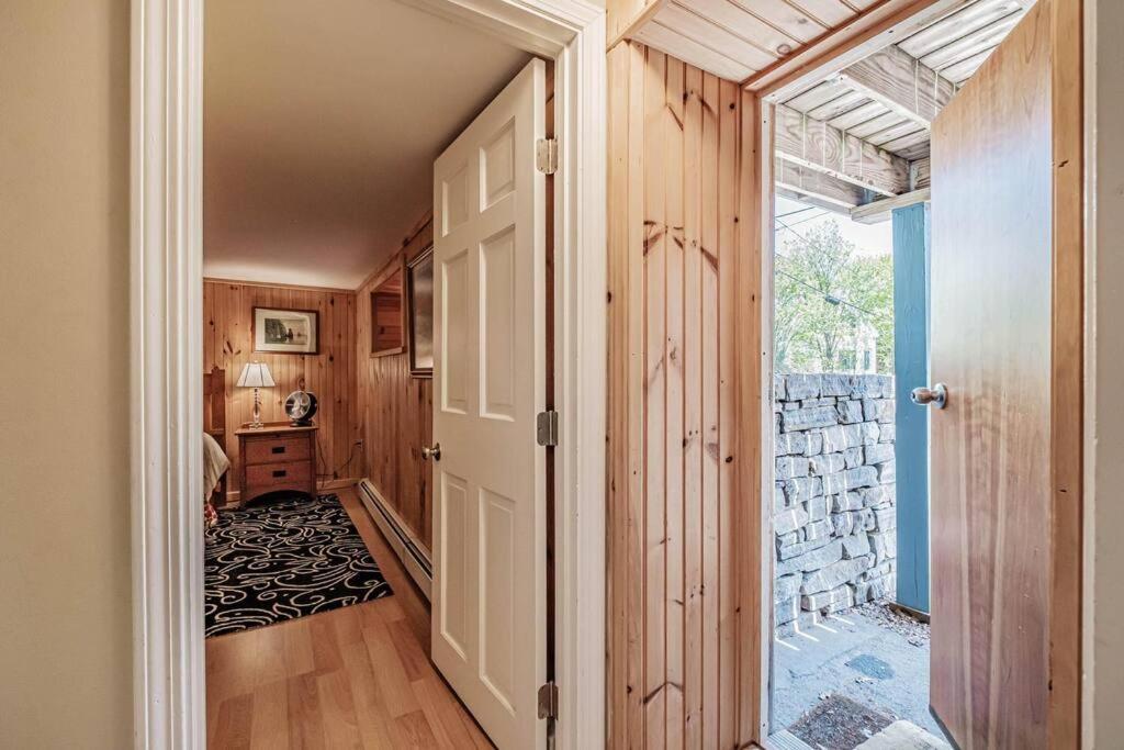 Historic Corner Apartment With Patio & Off Street Parking Portland Exterior foto